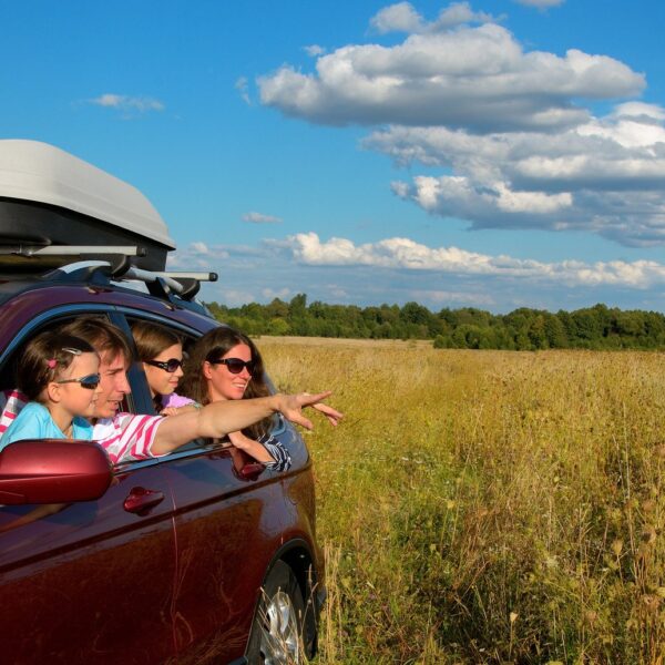 Jak przygotować samochód do długiej podróży? Sprawdzenie i konserwacja przed wyjazdem