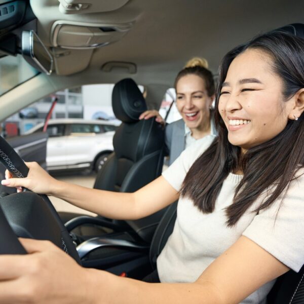 Szwedzka elegancja na polskich drogach: Volvo S90 w Lubinie