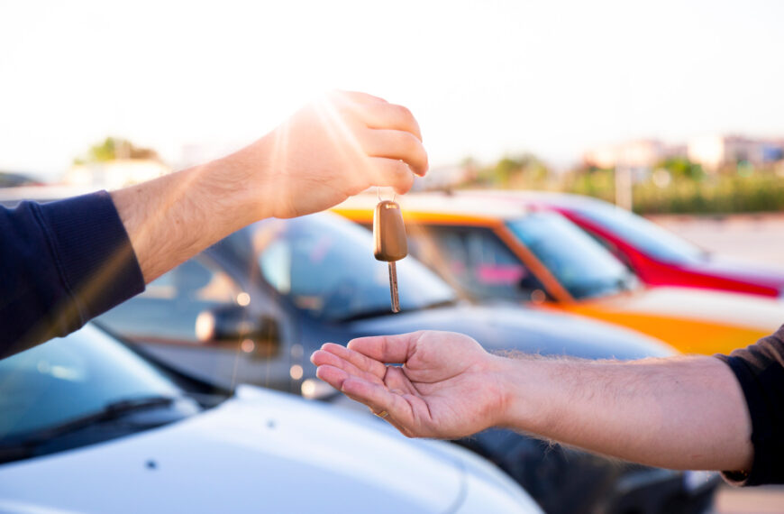 Jak przygotować samochód do sprzedaży? Poradnik krok po kroku